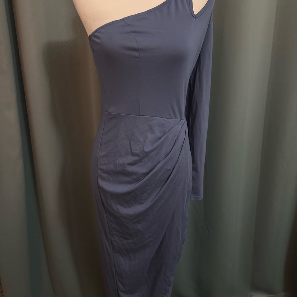 Tria by Sondra Broy One-Shoulder Midi Dress – Size Medium – New With Tags